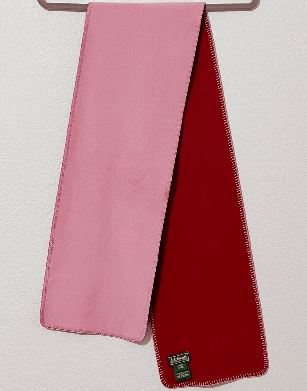 L.L. Bean Reversible Fleece Scarf Pink Red Preppy Heritage Style Blanket Stitch